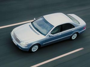 Mercedes-Benz S500